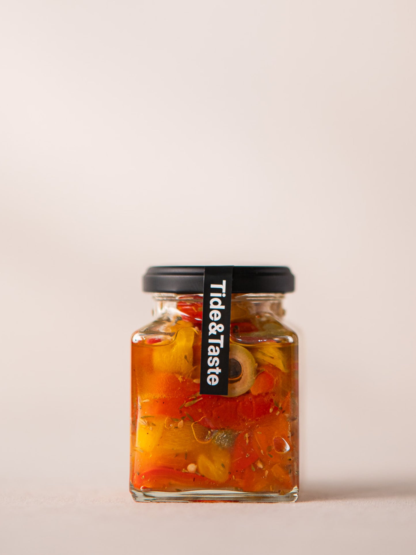 カラフルパプリカとオリーブのスザアタルマリネ