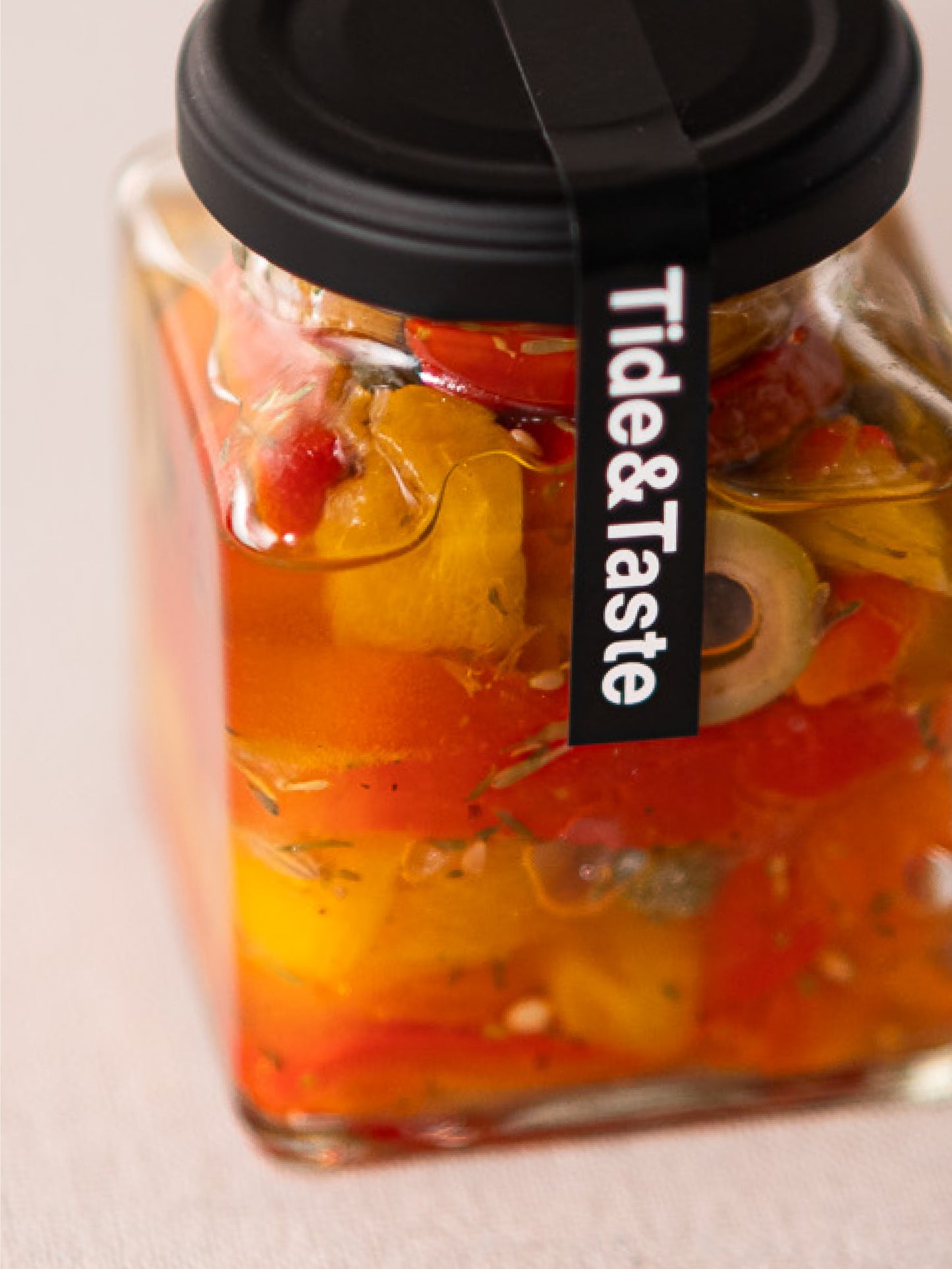 カラフルパプリカとオリーブのスザアタルマリネ